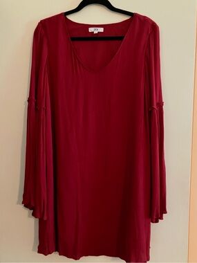 Jack by BB Dakota Crimson Red Tunic Top with Scoop Neck
